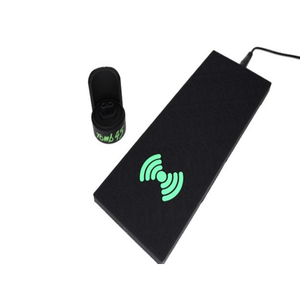 tomb45 Wireless Charging pad  with Babyliss FX SKELETON TRIMMER power clip